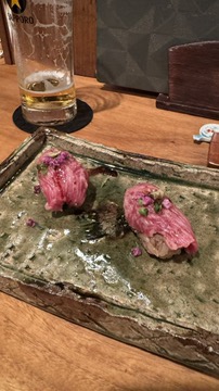 肉会でご提供する黒毛和牛の炙り握り